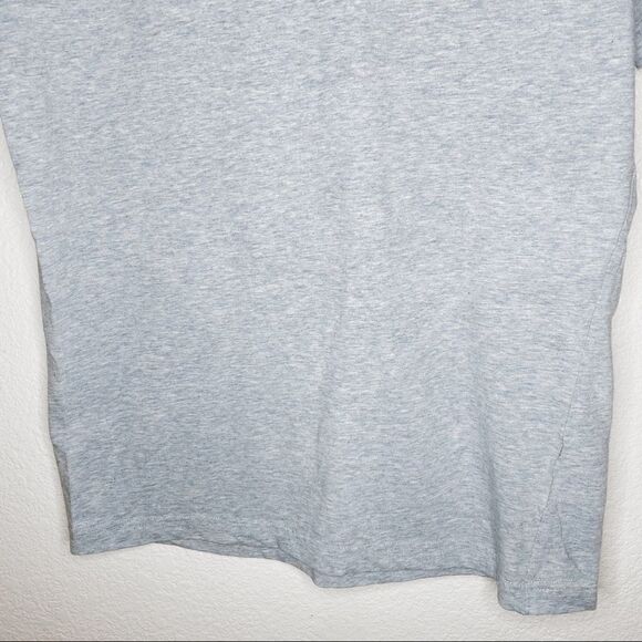 H&M Men’s Blue Slim Fit V-Neck Tee Medium - Picture 5 of 10